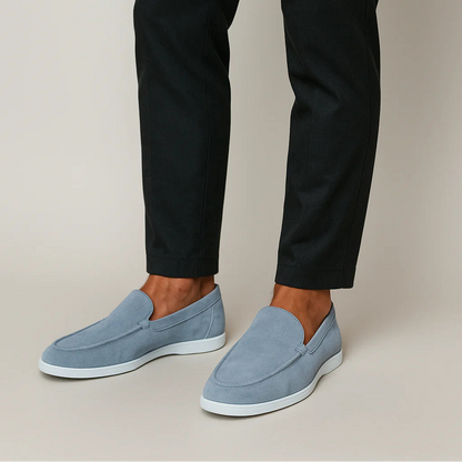Elegantes mocasines de ante