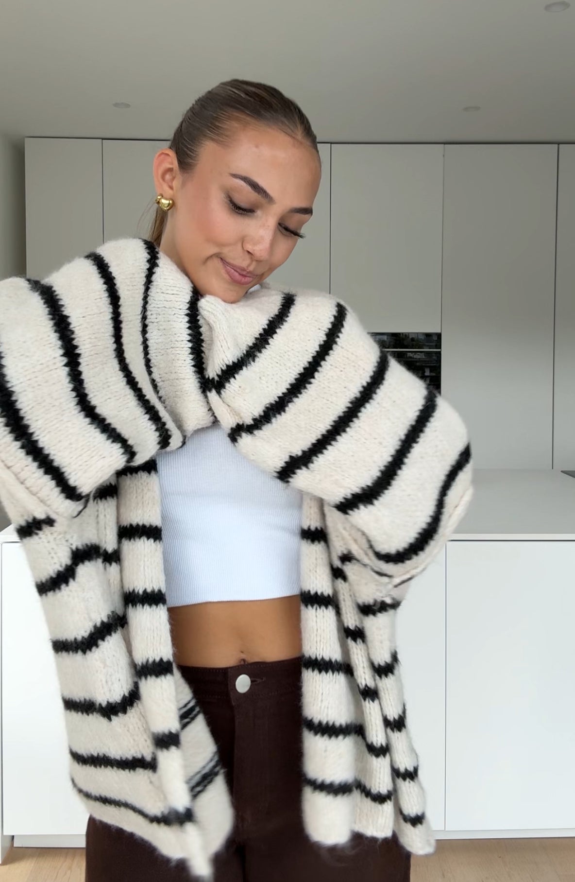 CARDIGÁN RAYADO GRUESO VAINILLA NEGRO