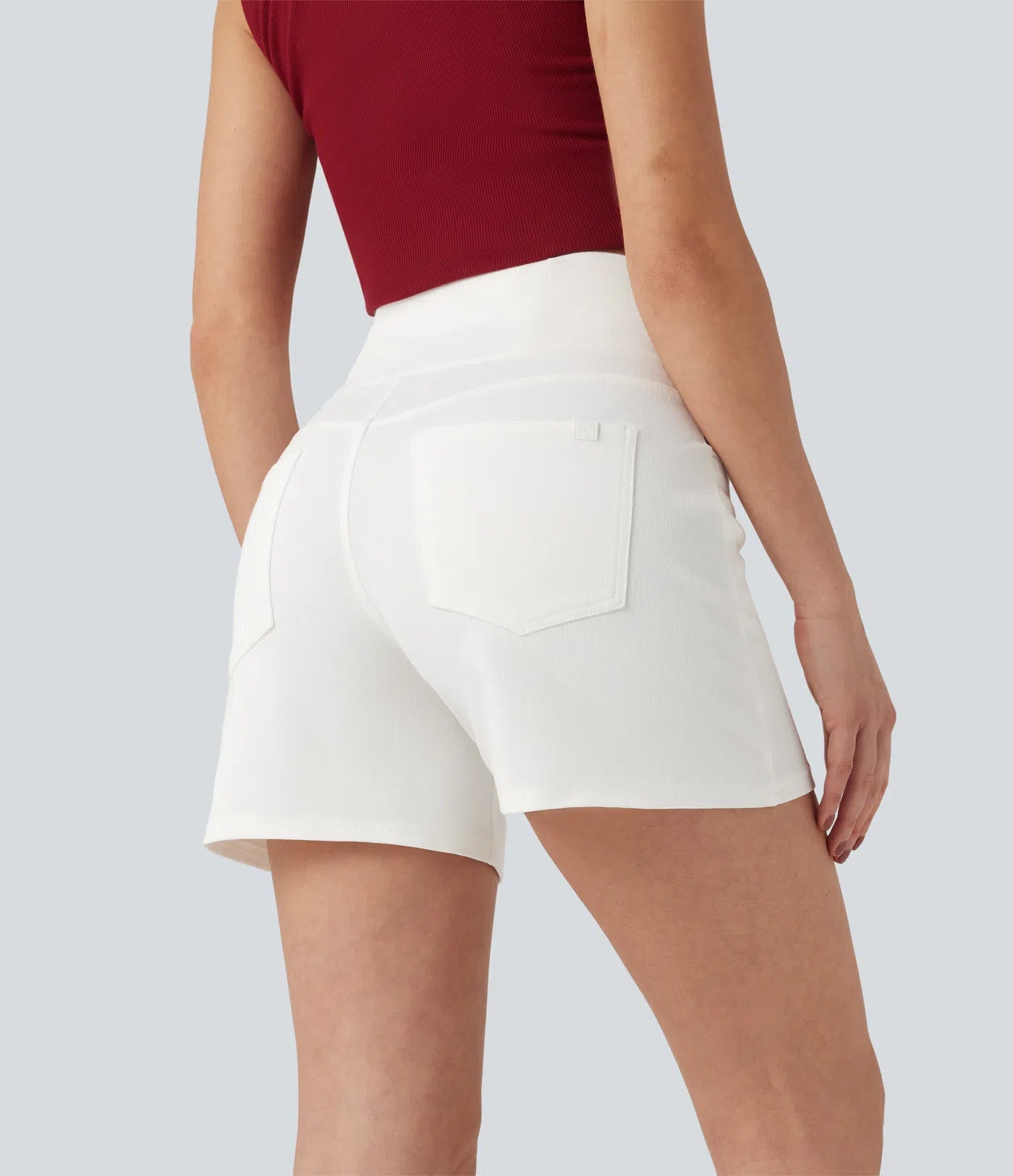 Shorts denim cintura alta con bolsillos, corte en A, pierna ancha y acabado lavado