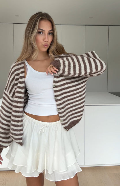 CARDIGÁN A RAYAS COLOR CHOCOLATE OSCURO