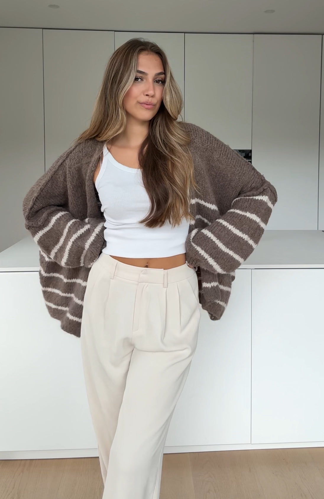 CARDIGÁN RAYADO GRUESO CANELA