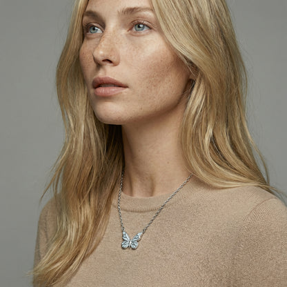 Collar Mariposa Azul