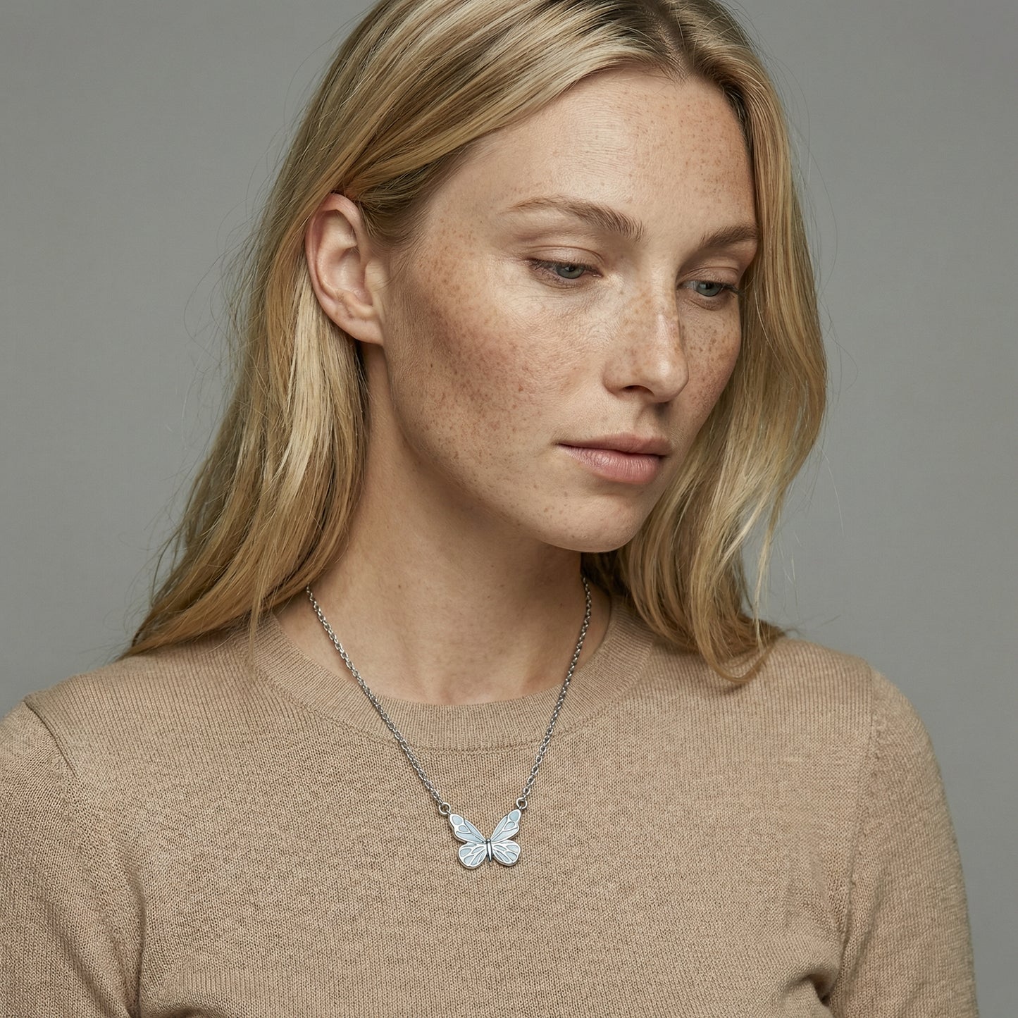 Collar Mariposa Azul